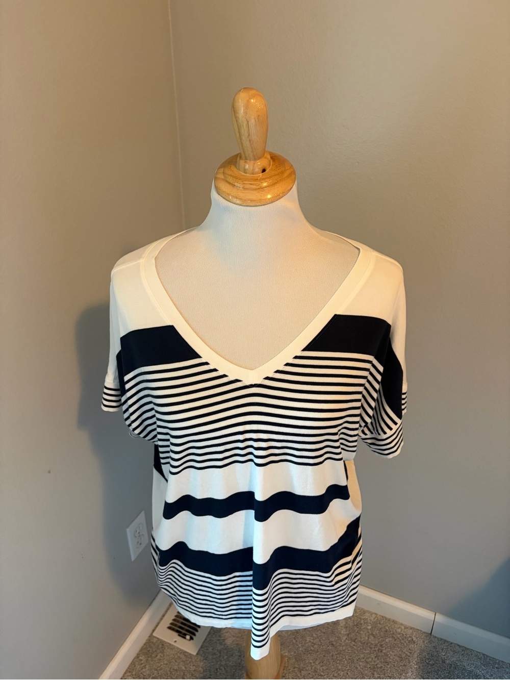 CAbi Navy and White Striped Sailor Tee V-Neck Short Sleeve Top #5925
